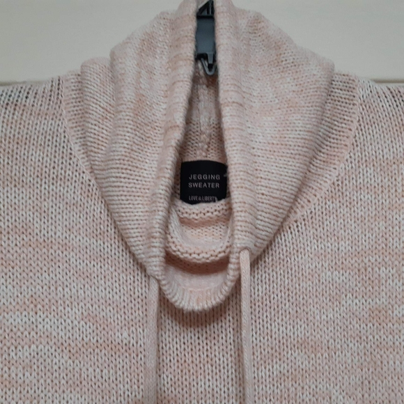 π 3 for$30 π Jegging Sweater - Picture 3 of 8